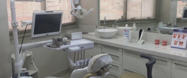 Jacqueline Poli, um(a) profissional credenciado(a) NewONE Orthodontics